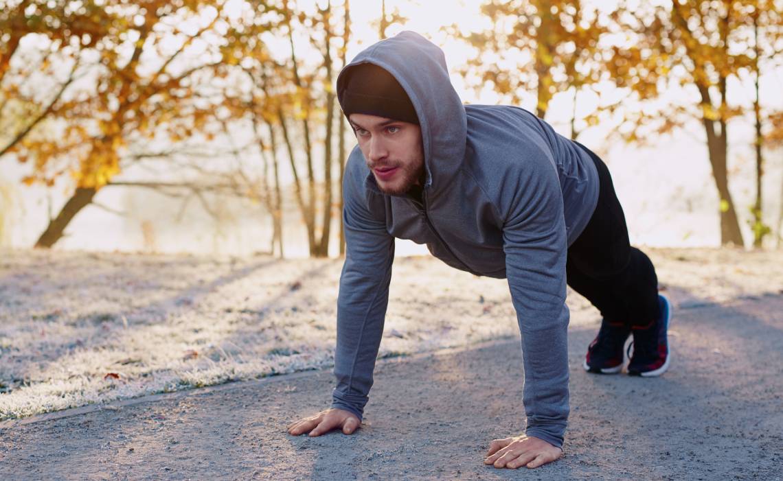 MX - article 1140x700 - man doing pushups.jpg